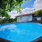 Private Wellness With Panoramic View, Sauna & Jacuzzi شقة *