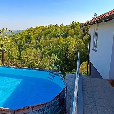 Private Wellness With Panoramic View, Sauna & Jacuzzi 아파트 마리보르