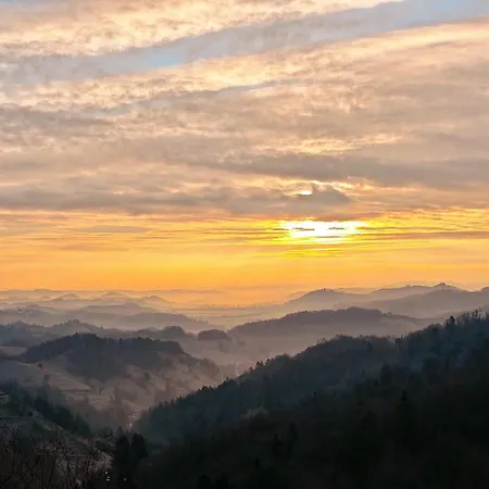 Private Wellness With Panoramic View, Sauna&jacuzzi *