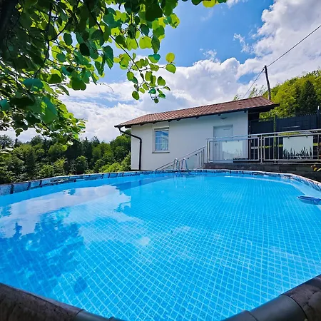 Private Wellness With Panoramic View, Sauna&jacuzzi Appartamento *