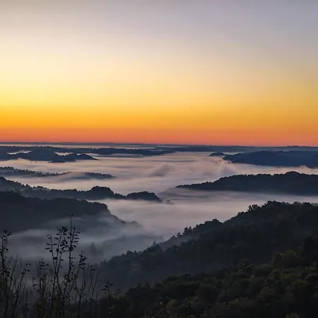 شقة Private Wellness With Panoramic View, Sauna & Jacuzzi *