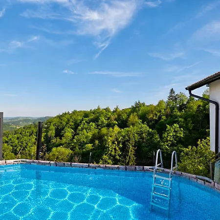 Appartement Private Wellness With Panoramic View, Sauna & Jacuzzi *