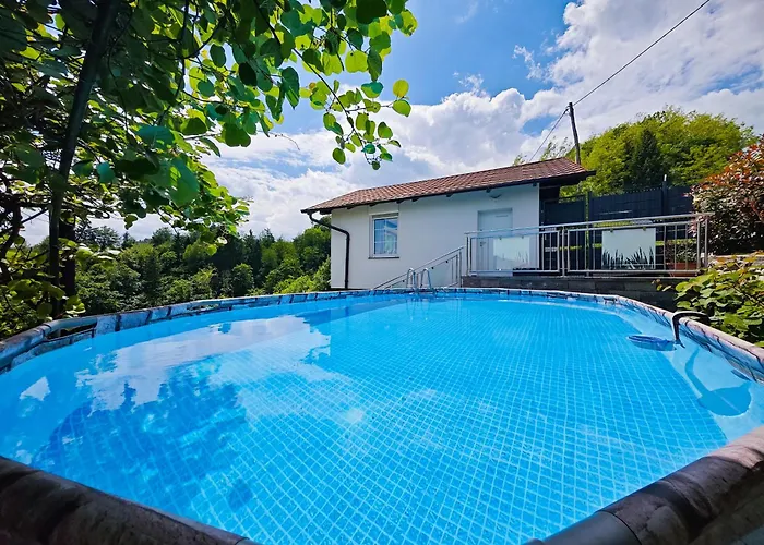 Private Wellness With Panoramic View, Sauna & Jacuzzi Apartment *